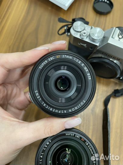 Fujifilm xt-30 ii + XF 18-55mm + XF 27mm