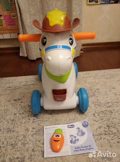 Лошадка качалка chicco