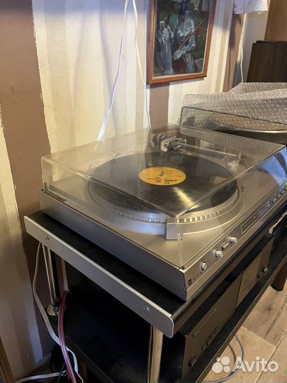 Проигрыватель винила Dual 741