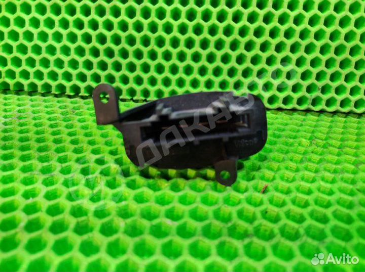 Резистор отопителя Mercedes-Benz V W638