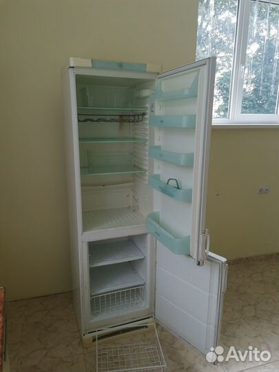 Холодильник electrolux бу