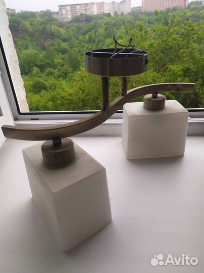 Люстра на 2 спота