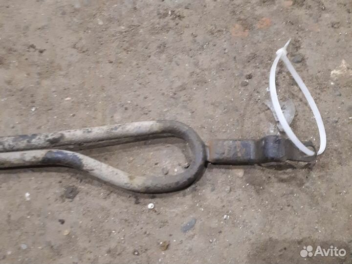 Радиатор гура ауди 100 с4