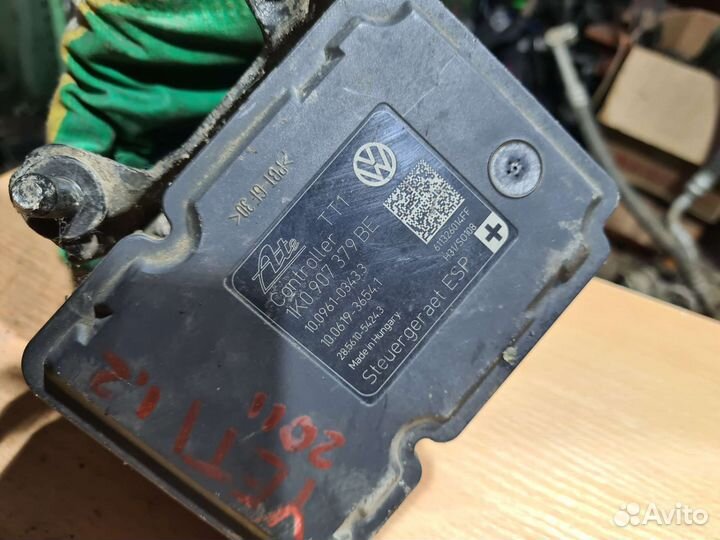 Блок ABS Skoda Yeti 2011 1.2