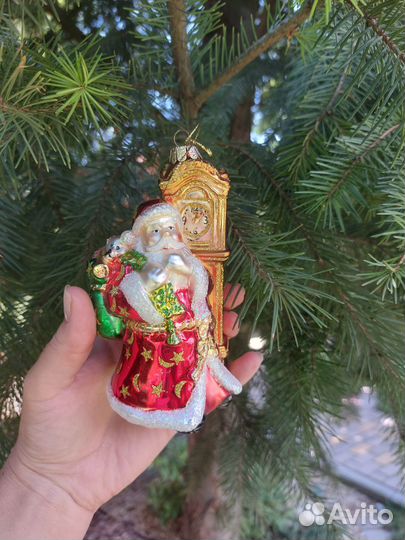 Стеклянная ёлочная игрушка