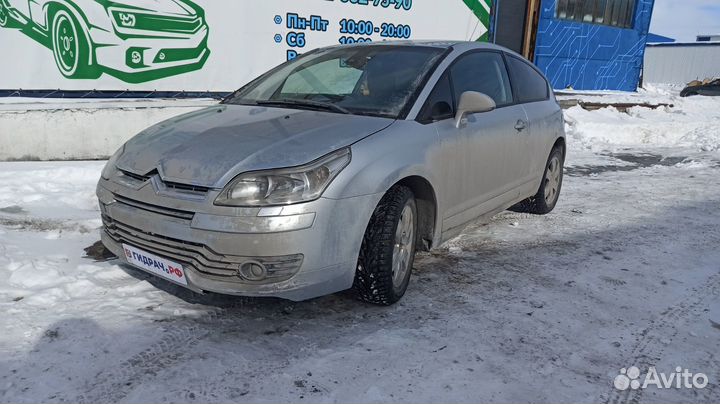 Крепление АКБ Citroen C4 5615H2. Ремонтировалось