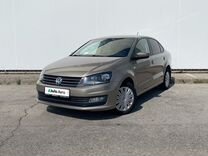 Volkswagen Polo 1.6 AT, 2015, 61 200 км, с пробегом, цена 1 240 000 руб.