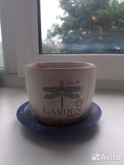 Цветочный горшок