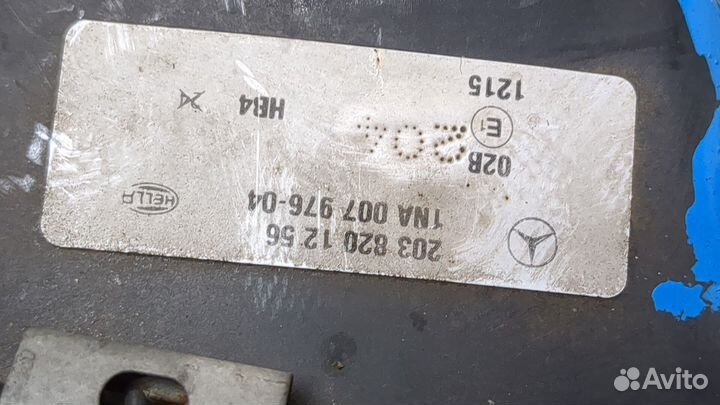 Фара противотуманная правая Mercedes CLK W209, 2004