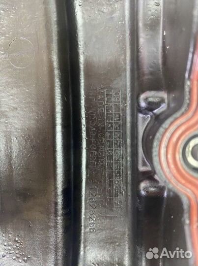 Крышка клапанная задняя правая