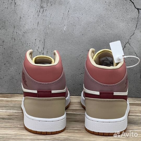 Кроссовки Nike Air Jordan 1 Размеры 36-40