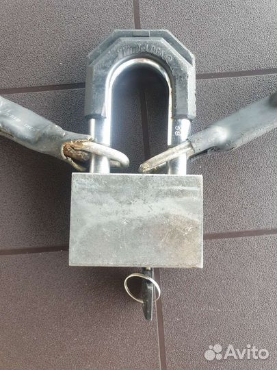 Цепь противоугонная с замком Mul-T-Lock Hardened
