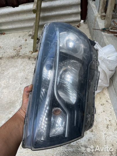 Фара левая Лада Веста