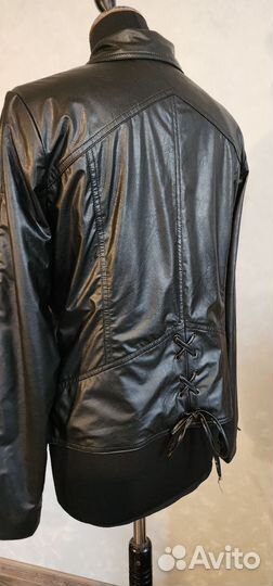 Кожаная куртка Select 48 р-р
