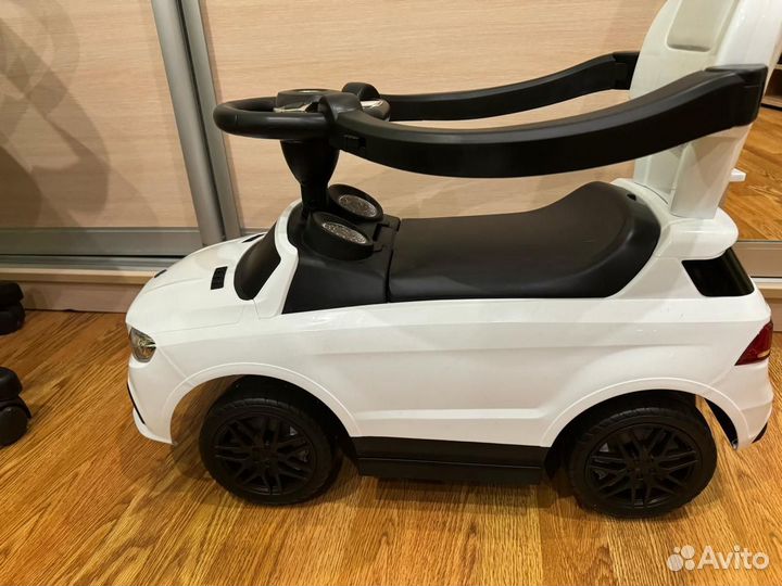 Детская машинка каталка новая