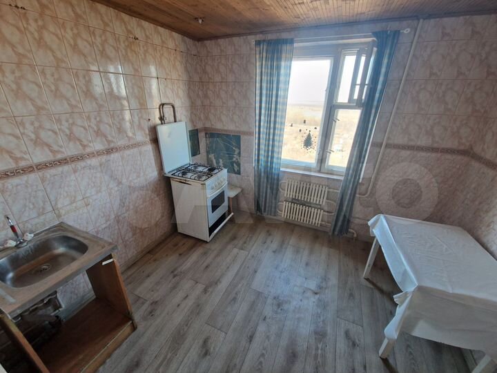 2-к. квартира, 50 м², 5/5 эт.