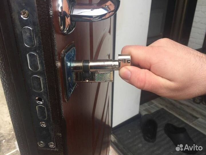 Замена замка, вскрытие замков, ремонт, установка