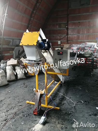 Аппарат для фасовки древесного угля