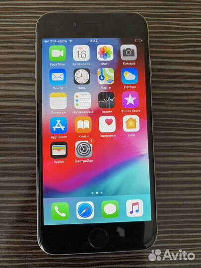 Телефон iPhone 6