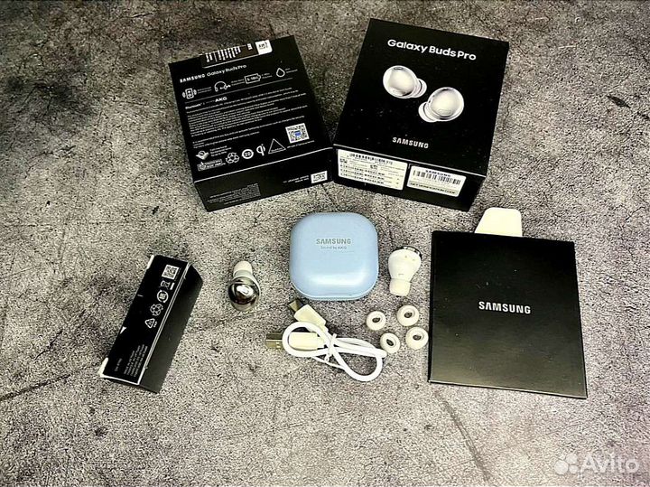 Беспроводные наушники Samsung