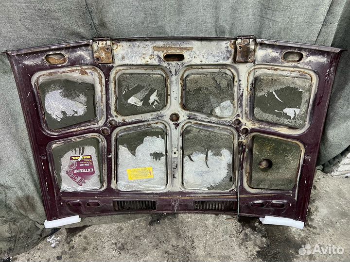 Капот на Ваз 2107