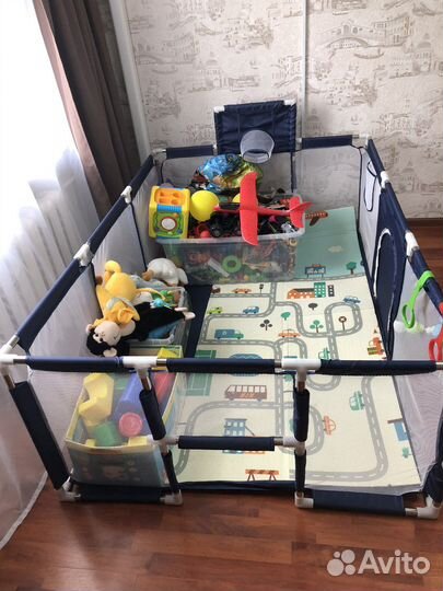 Манеж большой