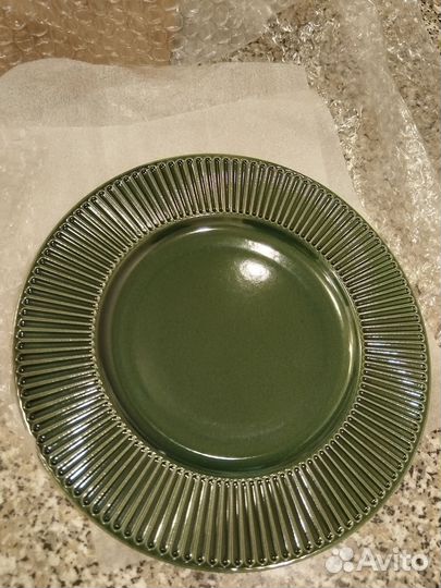 Тарелка керамическая emerald green domenik 22 см