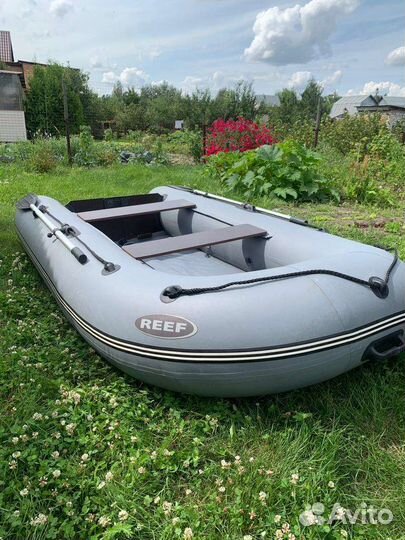 Лодка Reef 290