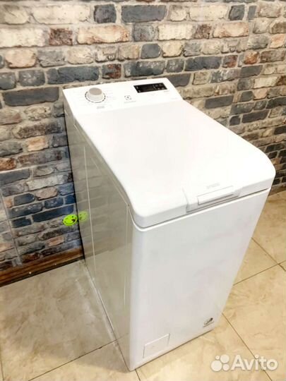Вертикальная стиральная машина б/у Electrolux 6кг
