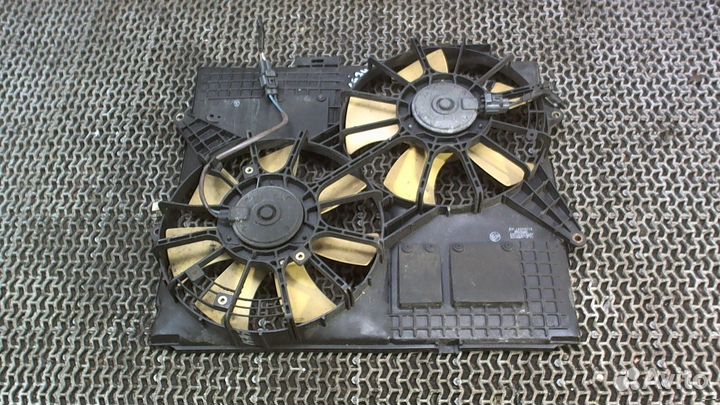 Кожух вентилятора радиатора Cadillac SRX, 2004