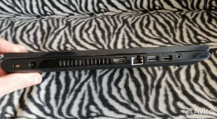 Dell inspiron-15 3878 3000