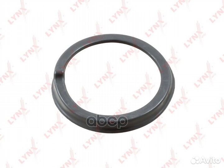 Проставка пружины зад прав/лев ;toyota