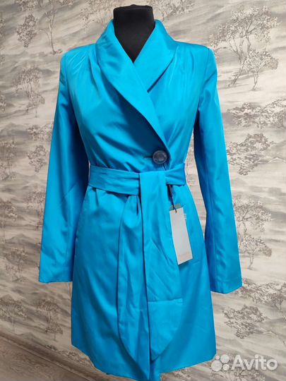 Плащ женский новый розовый