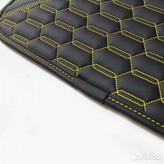 Автомобильные коврики в салон Lamborghini Urus