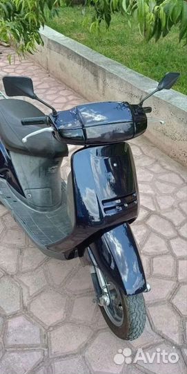 Honda lead 90