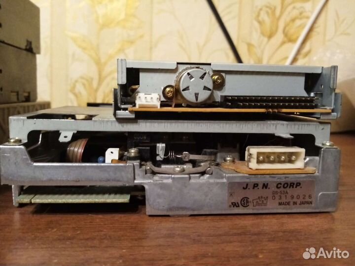 CD, DVD, flopy 3.5 и 5
