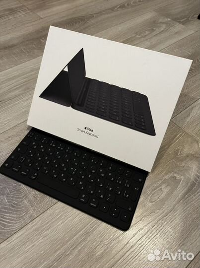 iPad SMART Keyboard