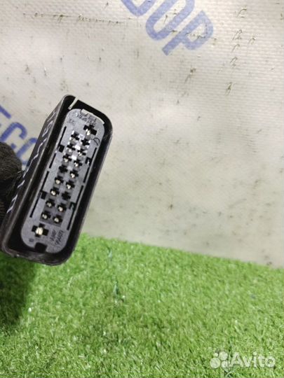 Проводка двери задняя правая Skoda Superb седан