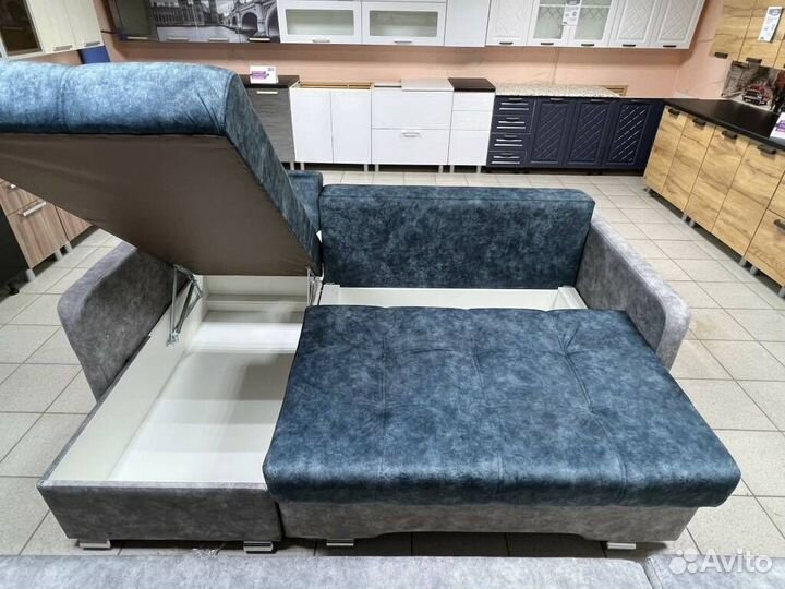 Диван шикарный