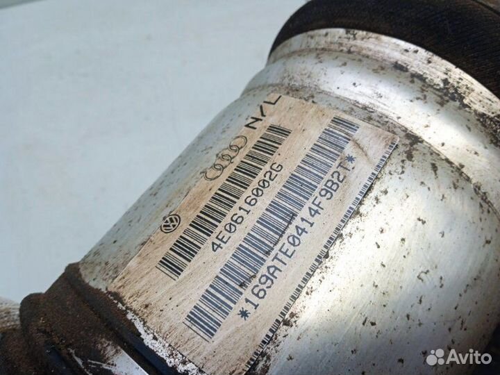 Амортизатор задний правый Audi A8 D3 4.2 2003