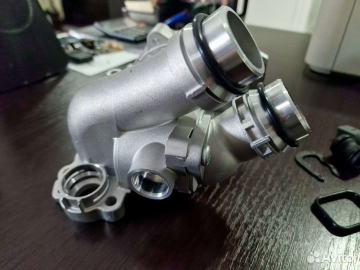 Помпа с термостатом 1.8tfsi/2.0tfsi Audi/VW/Skoda