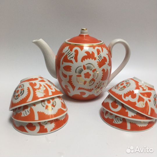 Чайный сервиз с пиалами