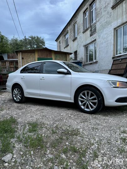 Volkswagen Jetta 1.6 AT, 2012, 180 000 км