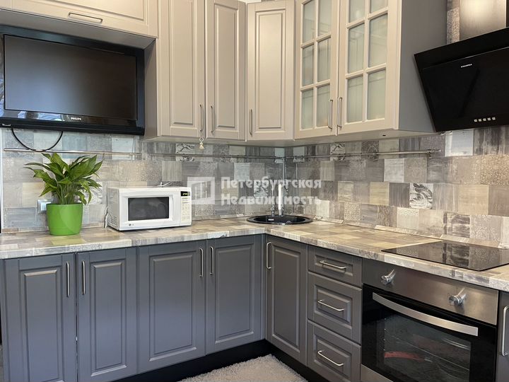 1-к. квартира, 31,6 м², 12/17 эт.