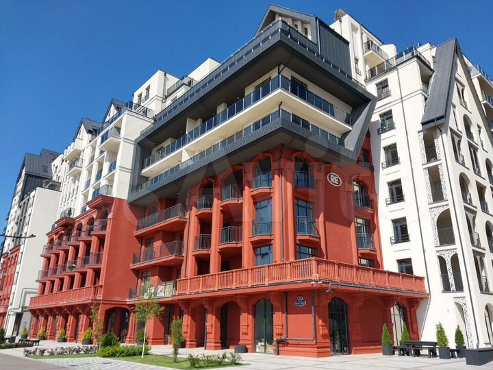 3-к. квартира, 160 м², 3/8 эт.