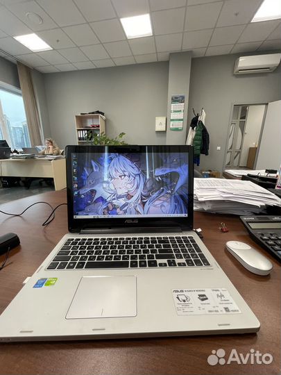 Ноутбук asus