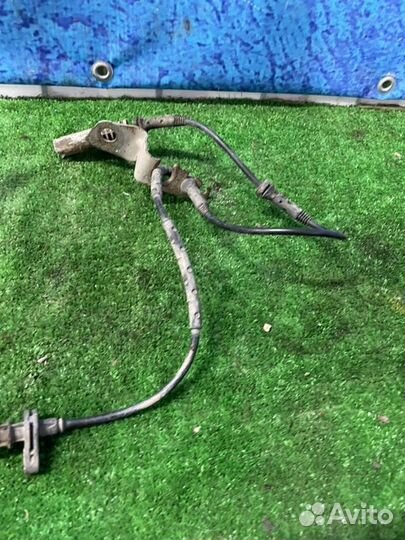 Датчик ABS передний Bmw 7 E65 N62B36A 2002