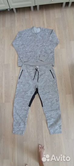 Мужской спортивный костюм H&M.оригинал