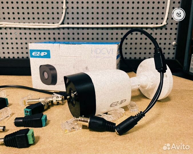 1Мп hdcvi видеокамера EZ-HAC-B1A11P-0280B