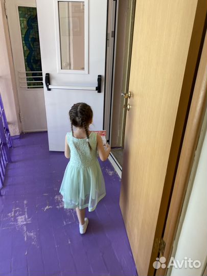 Нарядное платье для девочки 116